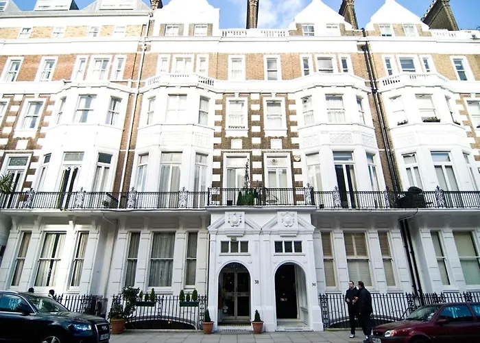 Hotel St Simeon London